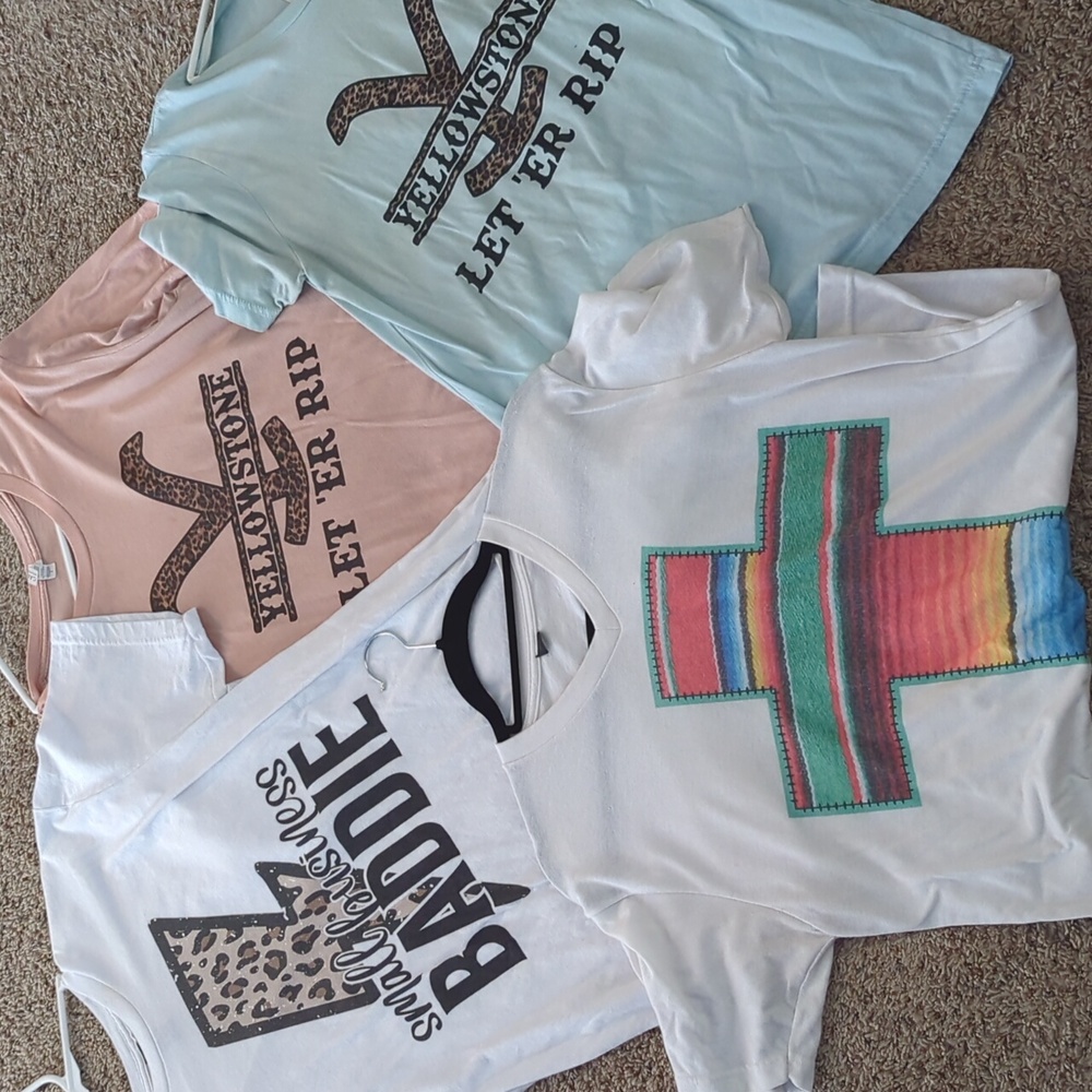 Bundle of tshirts